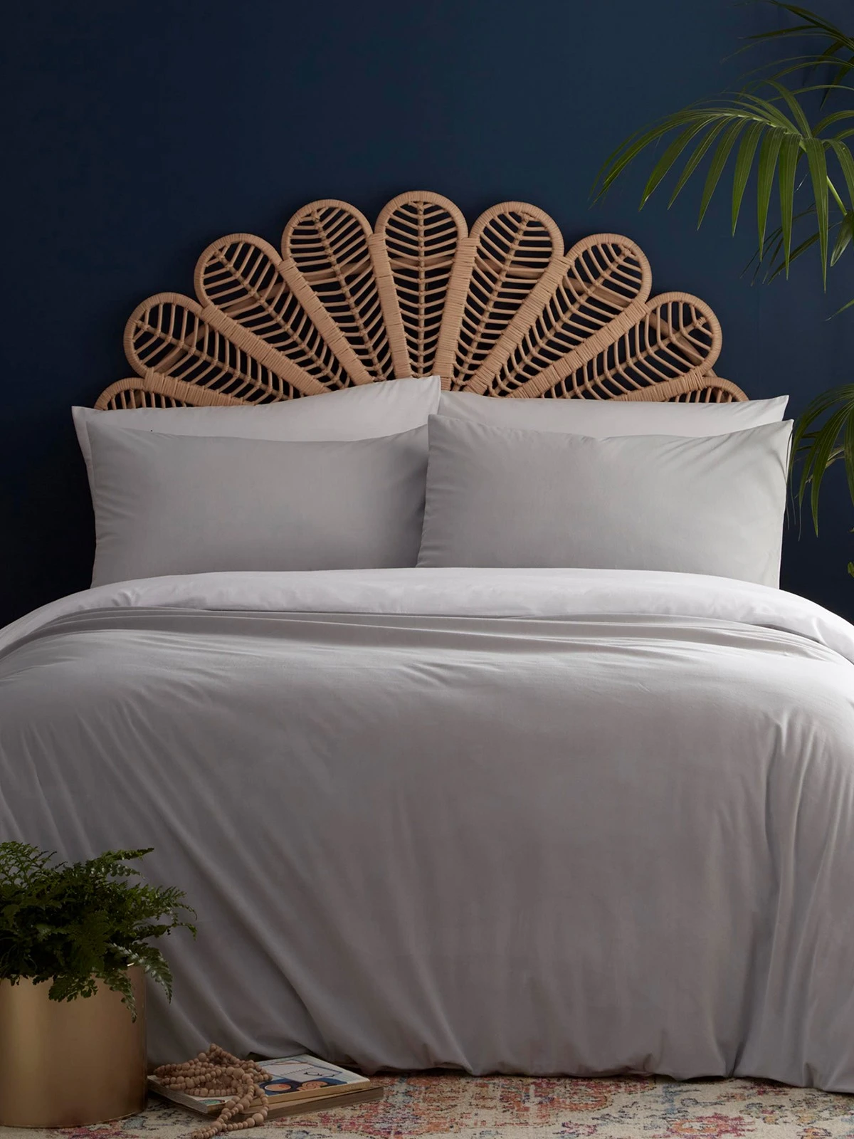 Appletree Tate - Velvet Duvet Cover Set Silver 3 Appletree Tate - Velvet Duvet Cover Set Silver