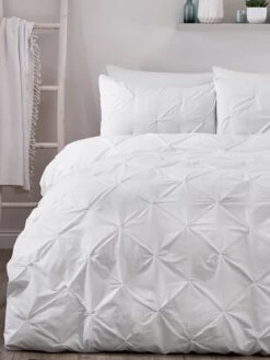 Lara Pintuck Duvet Set