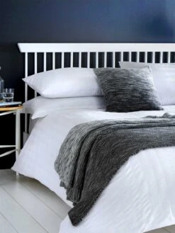 SEERSuCKER WHITE Duvet Set