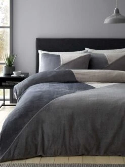 Cosy Larsson Geo Fleece Duvet Set