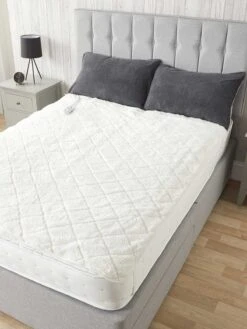Huggleland Teddy Sherpa Electric Underblanket