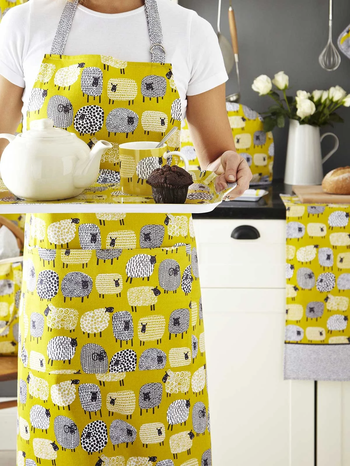 Dotty Sheep Apron 3 Dotty Sheep Apron