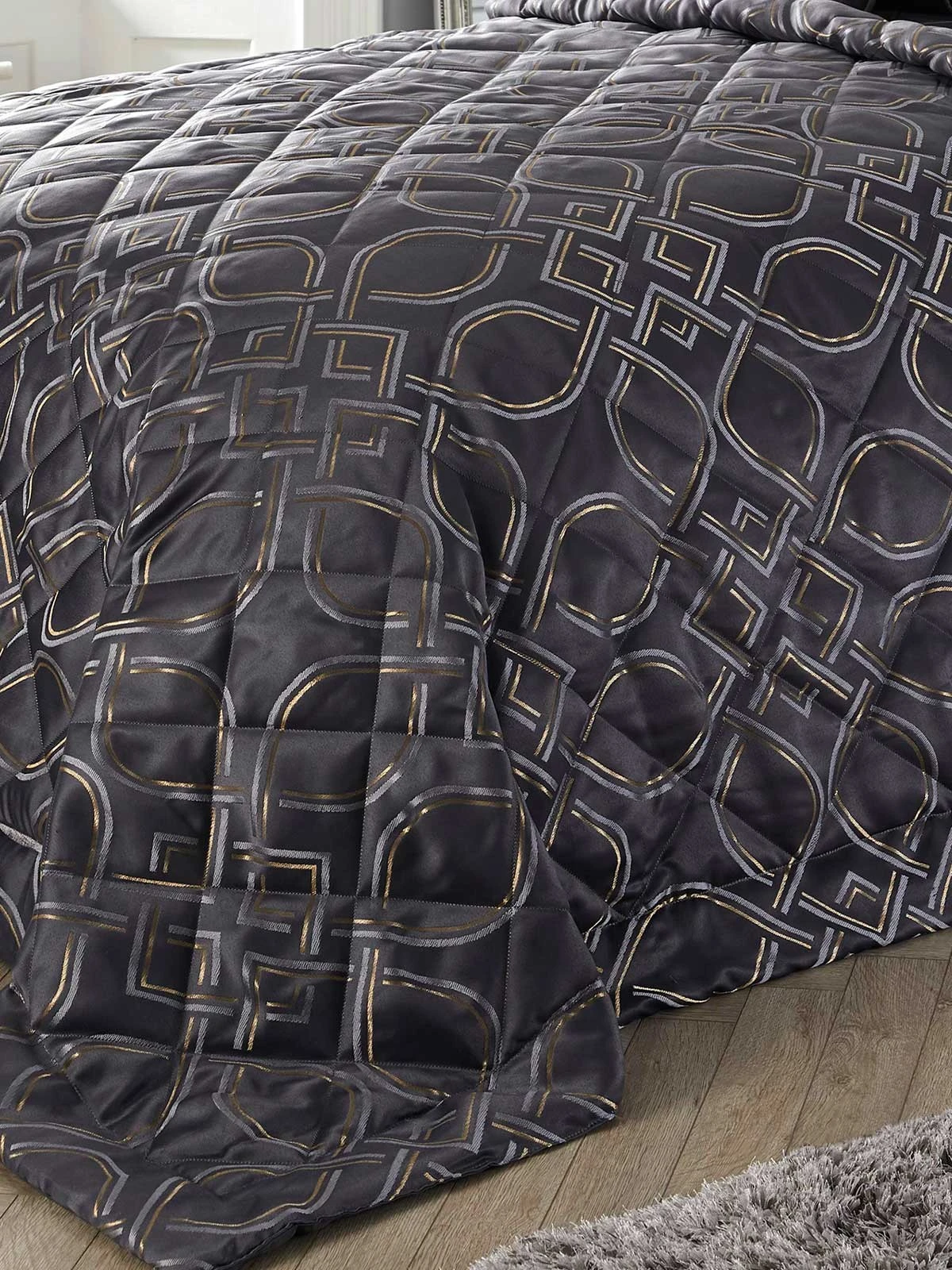 Laurence Llewelyn-Bowen Tie The Knot Luxe - Metallic Jacquard Bedspread Slate & Gold 3 Laurence Llewelyn-Bowen Tie The Knot Luxe - Metallic Jacquard Bedspread Slate & Gold